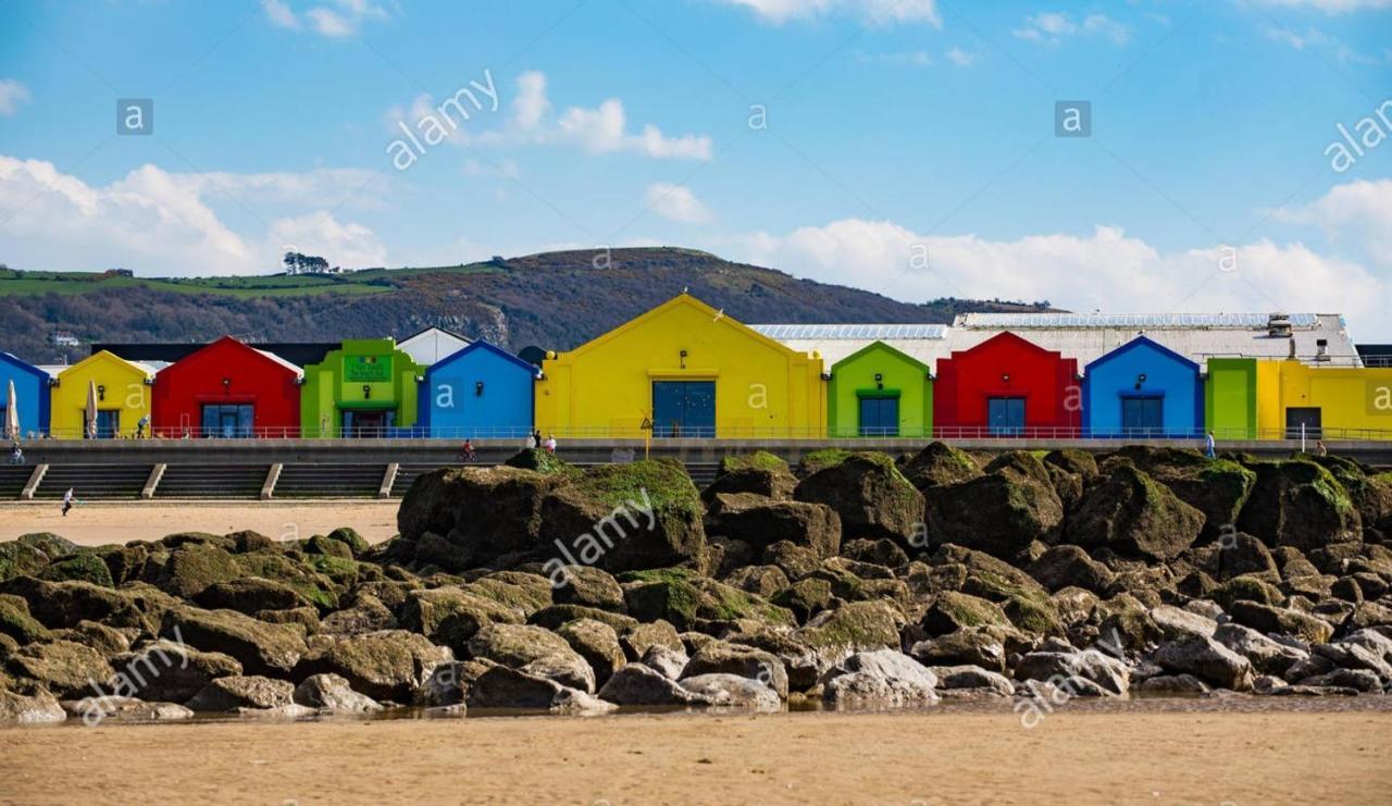 Cj & Daisies Holiday Home Prestatyn Ngoại thất bức ảnh
